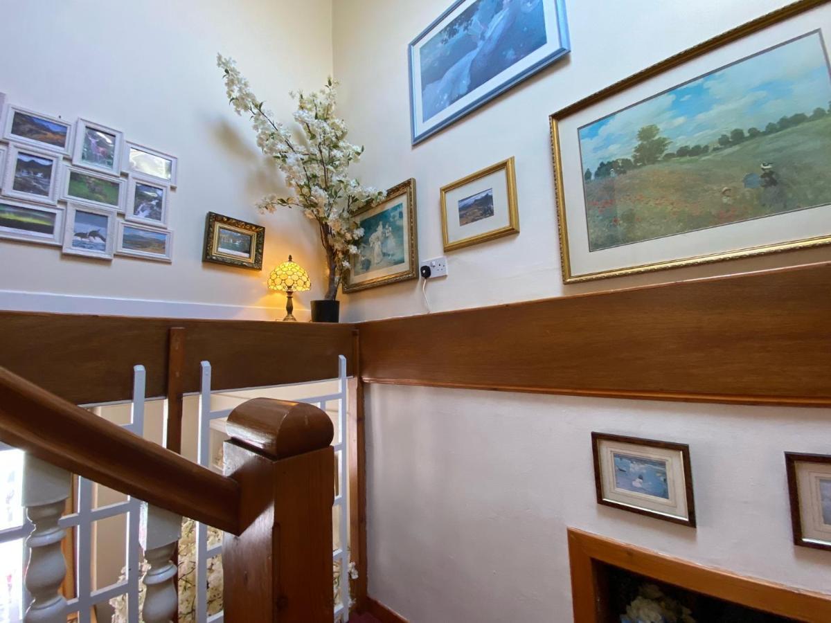 Bosta B&B Инвернес Екстериор снимка
