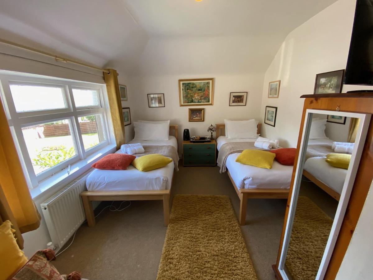 Bosta B&B Инвернес Екстериор снимка