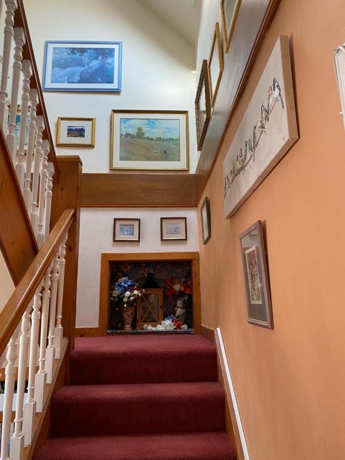 Bosta B&B Инвернес Екстериор снимка